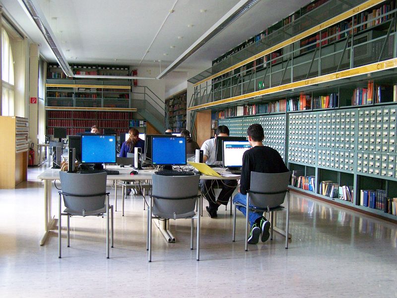 2010-09-06 Vienna University Library-2.JPG